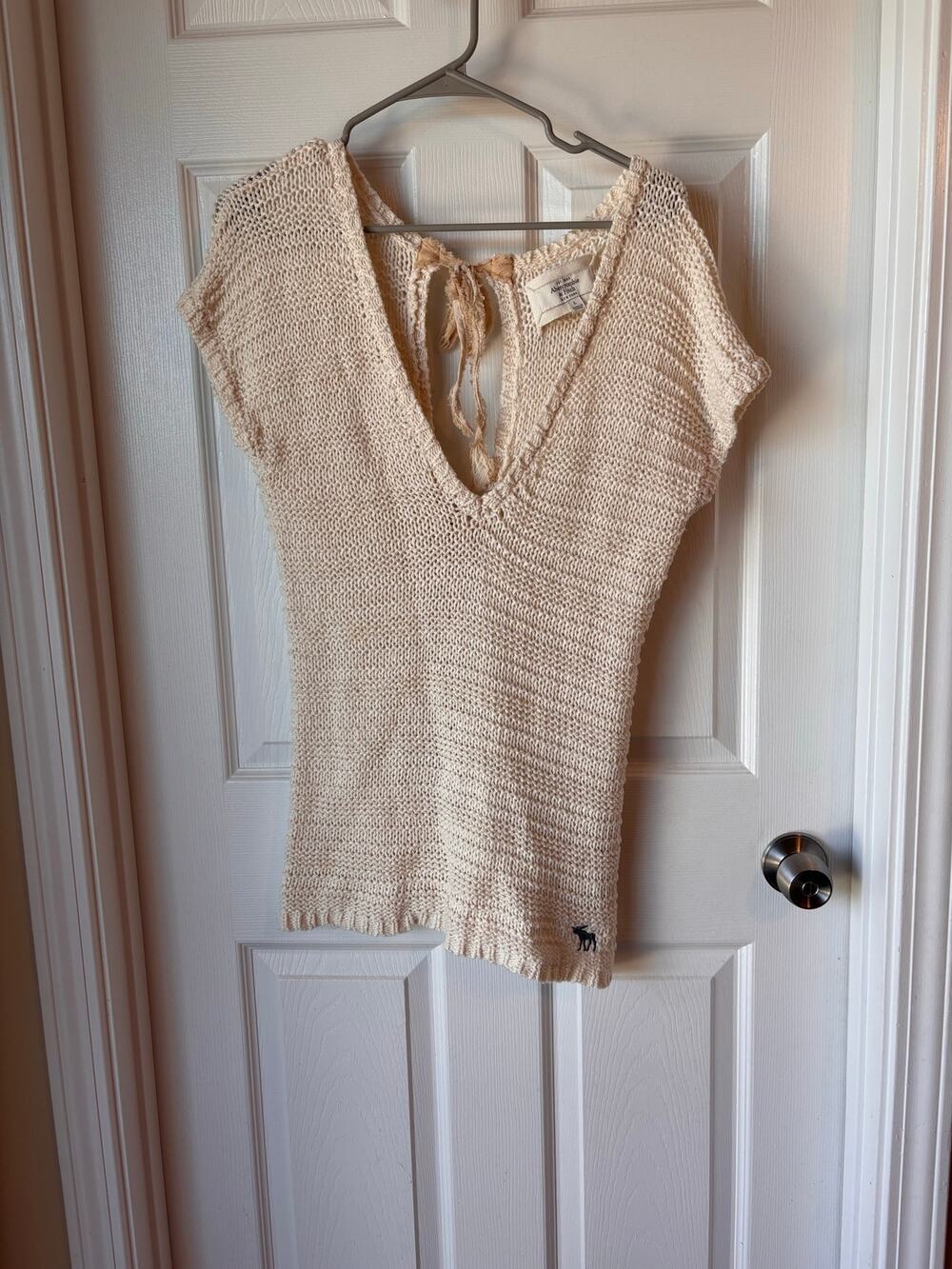 Abercrombie & Fitch Women’s Large Cream Open Knit Tie Back Sweater Top
